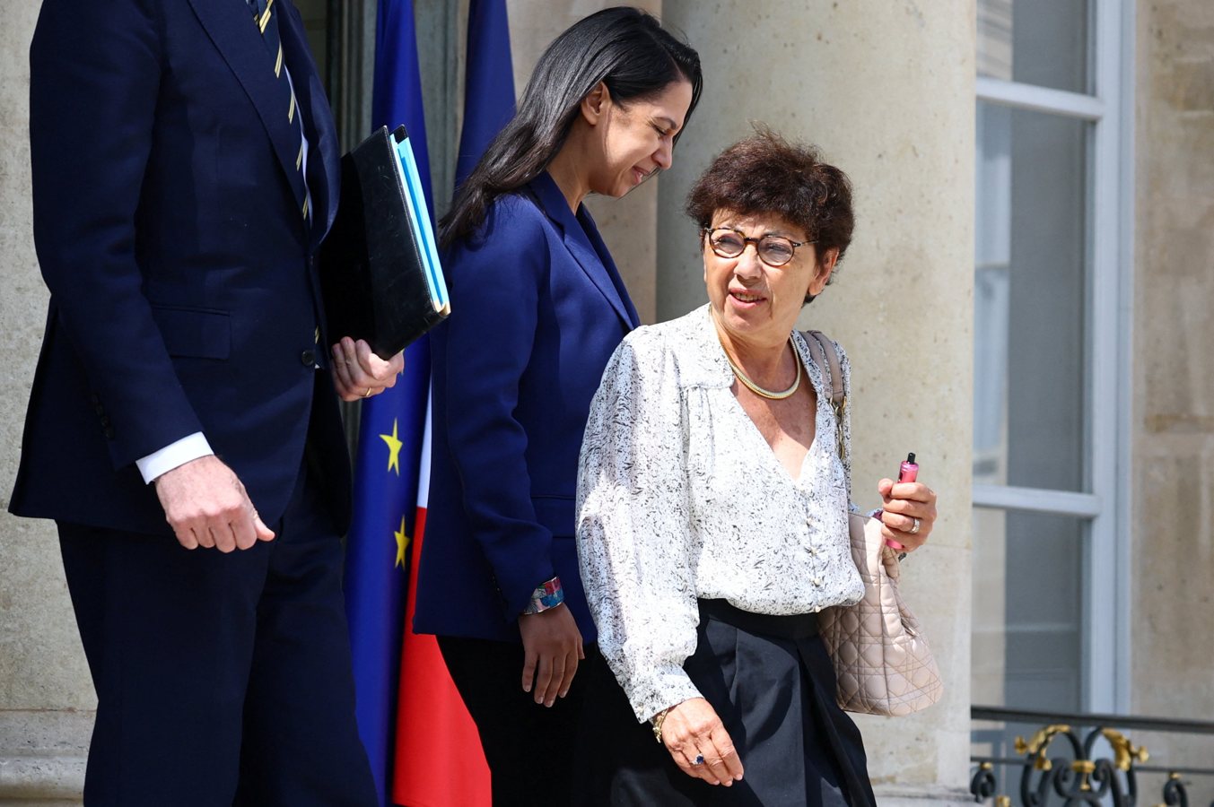 Monique Barbut reste ministre de la Transition écologique à la demande d'Emmanuel Macron