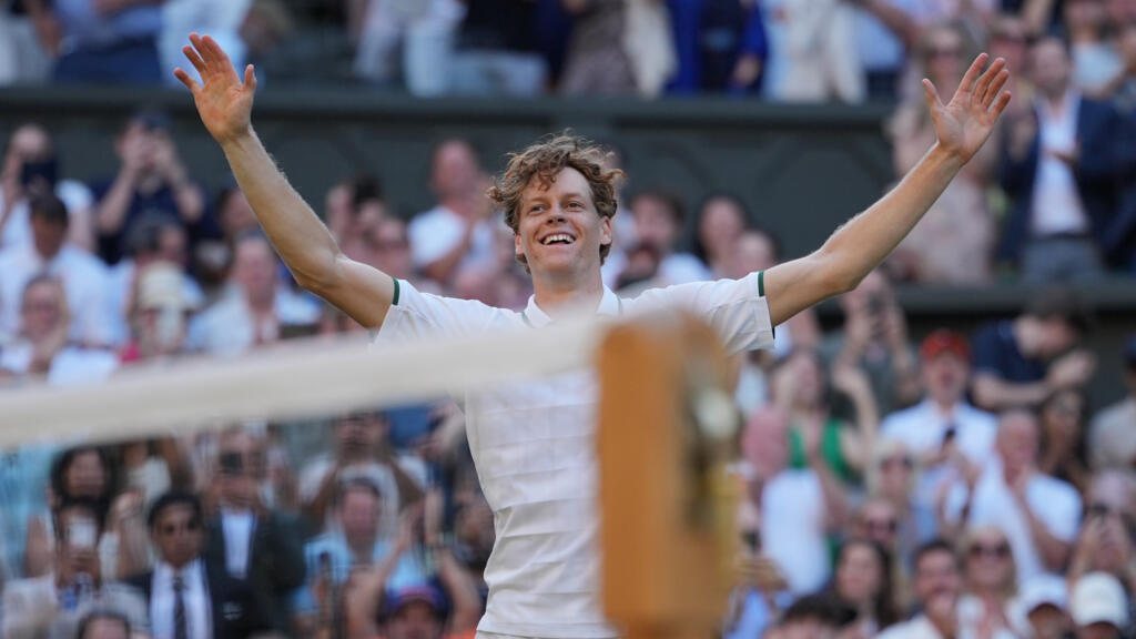 Jannik Sinner conserve son titre à Wimbledon en battant Alexander Zverev