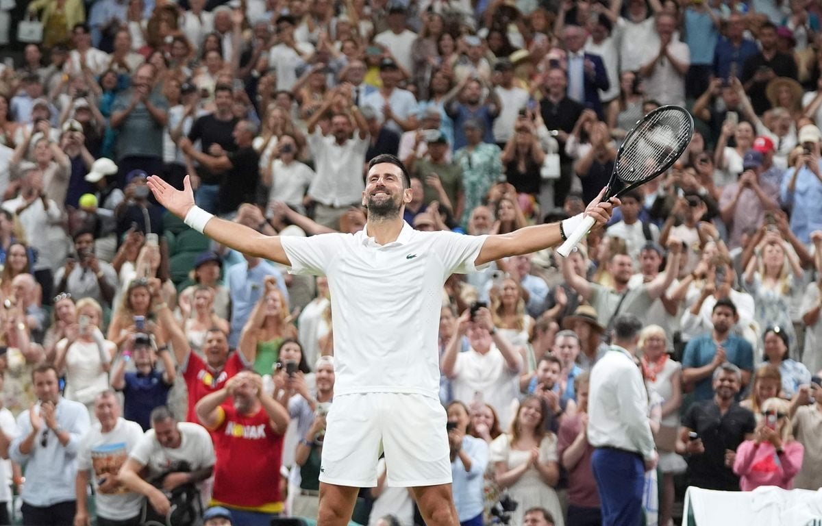 Novak Djokovic écarte Félix Auger-Aliassime au terme du plus long quart de finale de l'histoire de Wimbledon