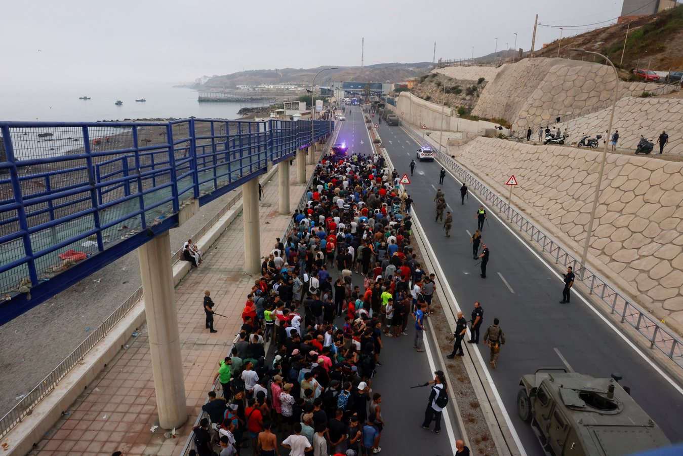 L'Espagne annonce un retour à la normale à Ceuta après la mort d'au moins 67 migrants