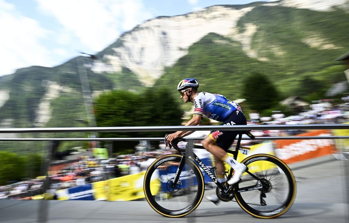 Tour de France 2026: carton plein pour Richard Carapaz qui gagne l'étape et sécurise le maillot à pois... Revivez la plus grosse étape de montagne avec nous