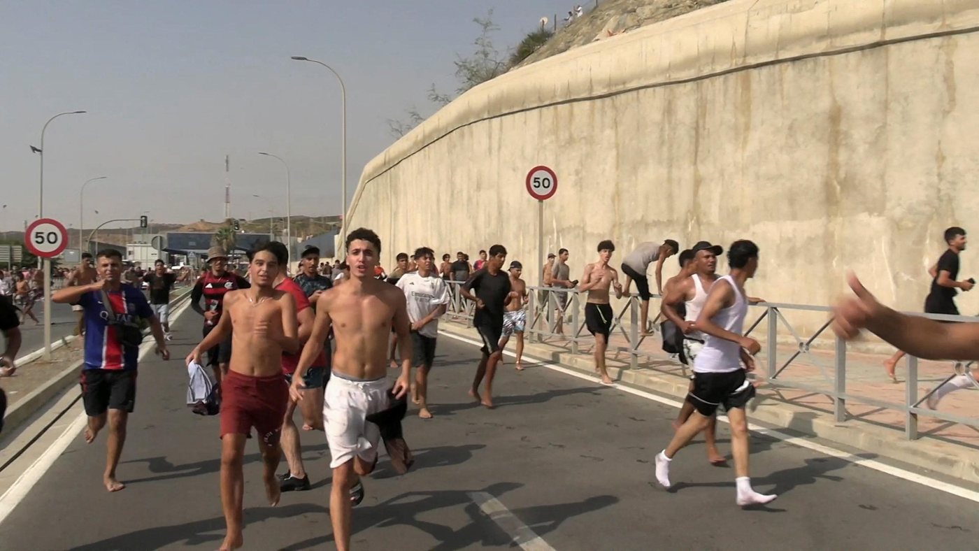 L’Italie menace de suspendre l’Espagne de l’espace Schengen après l’afflux de migrants à Ceuta