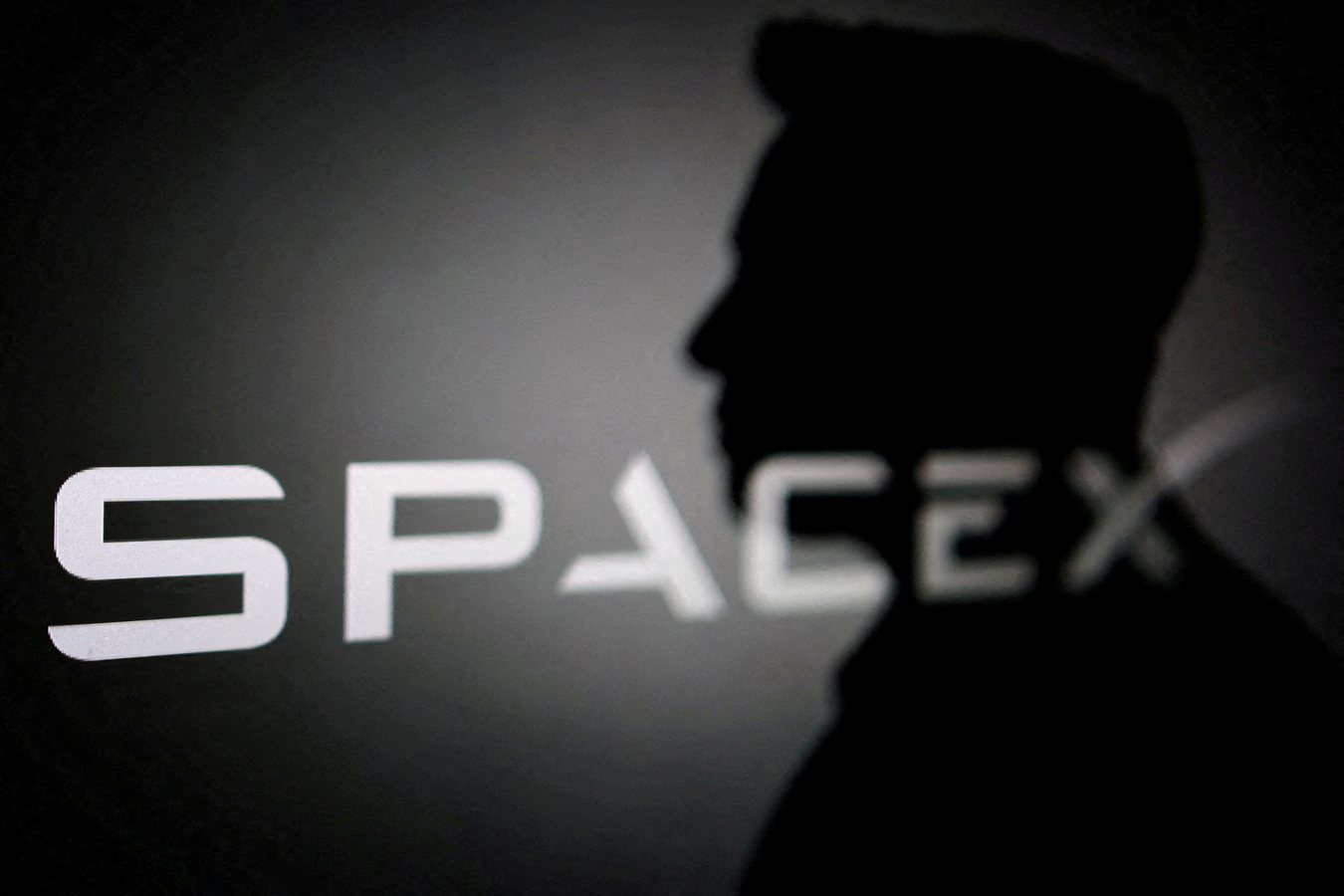 Un étage de fusée SpaceX percutera la Lune mercredi matin à plus de 8 500 km/h