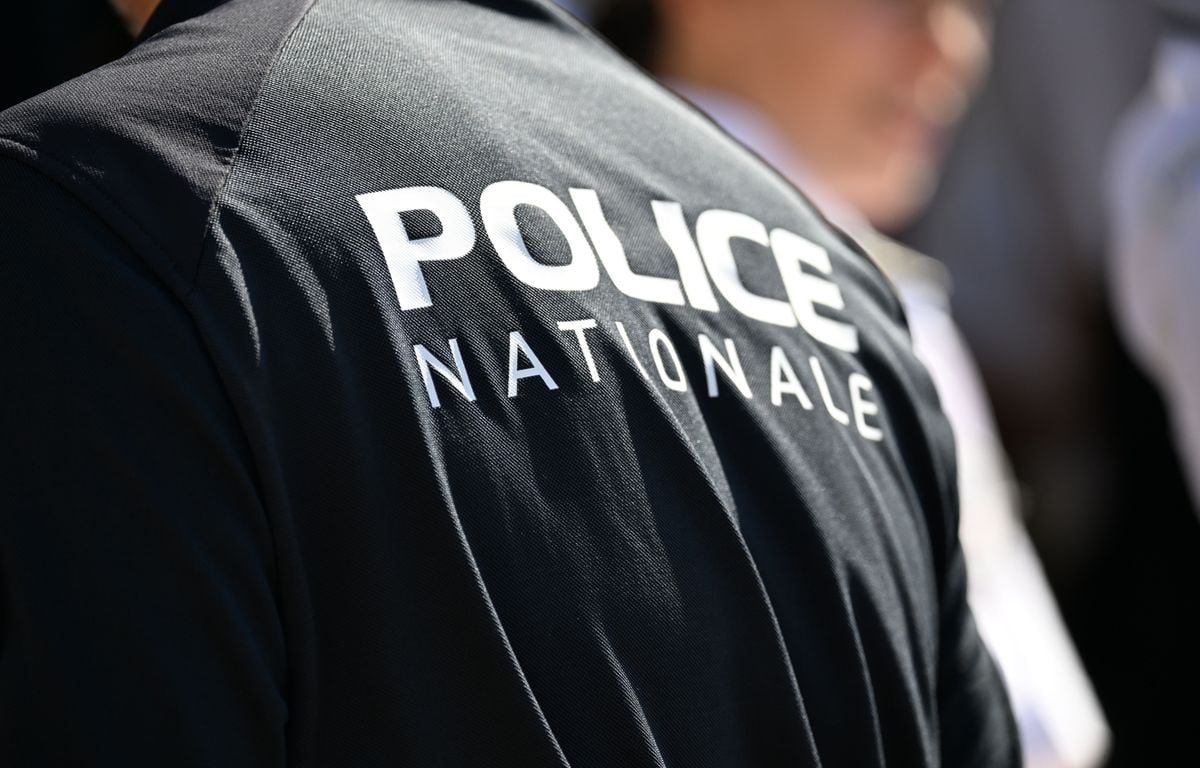 Attaque au couteau à Paris: trois femmes blessées, suspect interpellé
