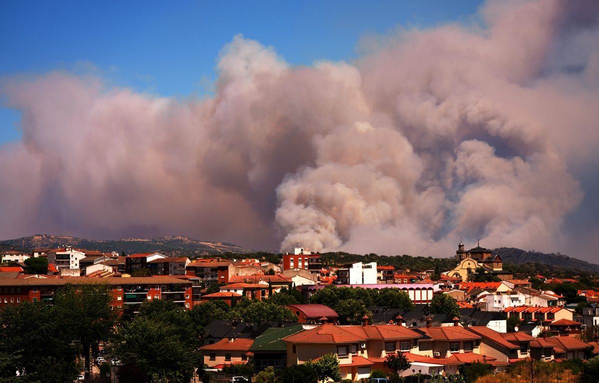 Incendies en Gironde: des personnalités évacuées alors que la menace reste « très sérieuse »