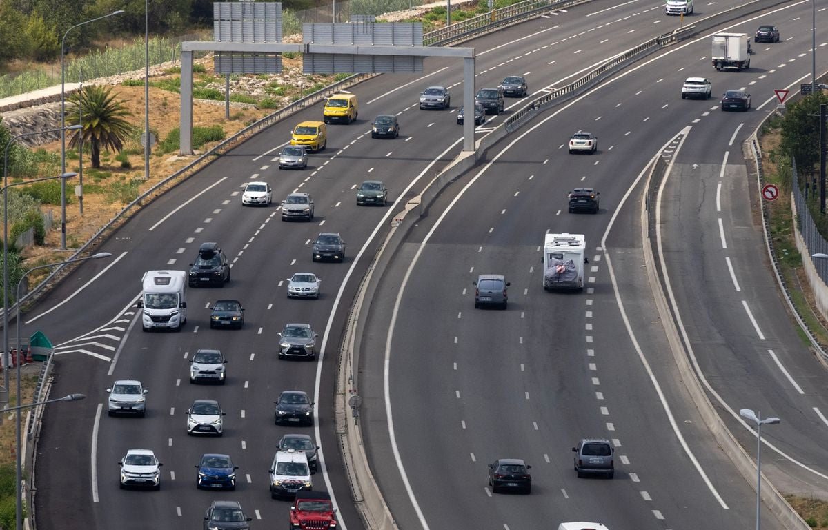 Plus de 300 km de bouchons sur les routes des vacances samedi matin