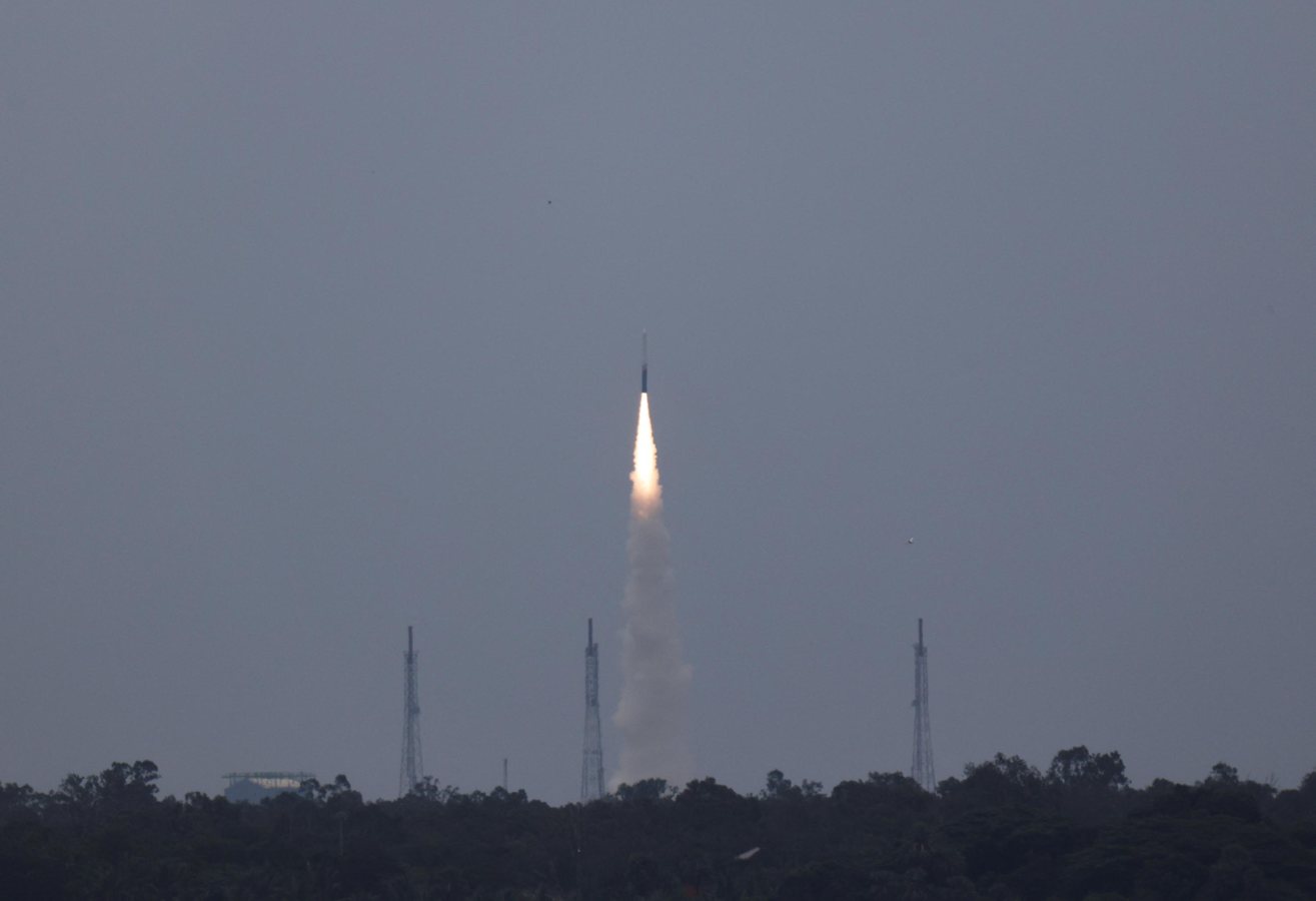 L’Inde lance avec succès sa première fusée privée Vikram-1