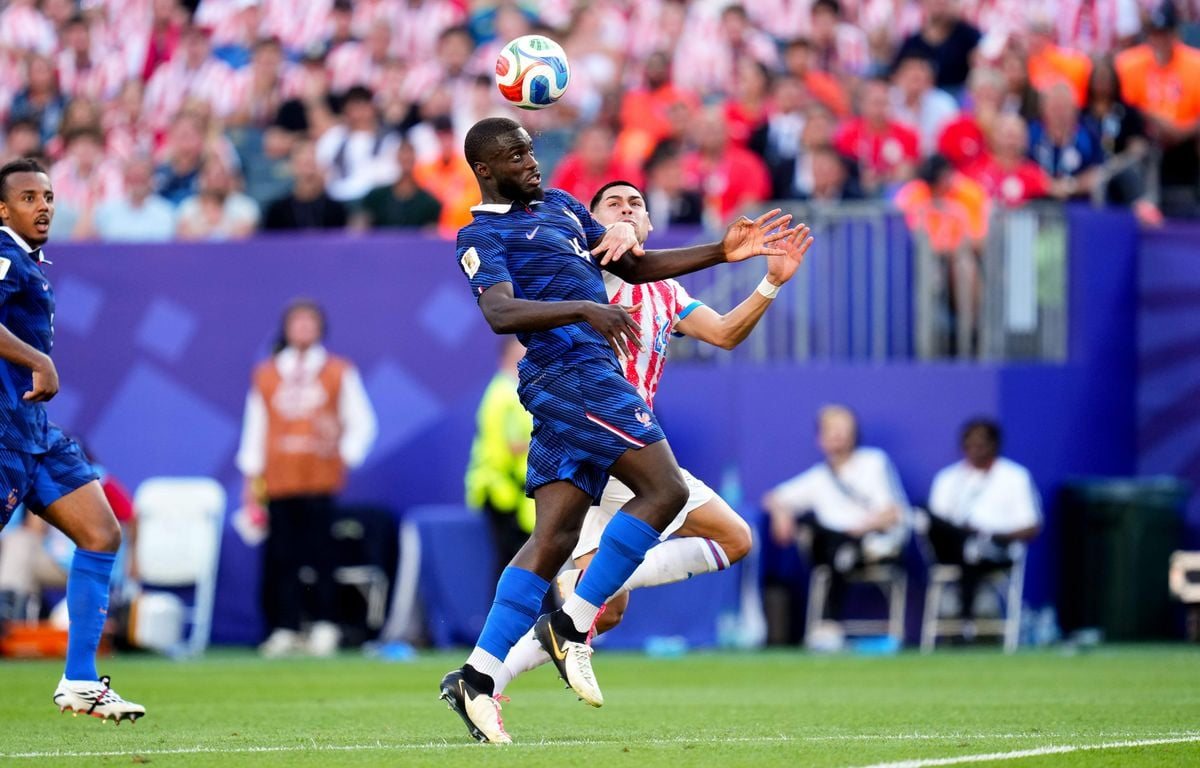 Coupe du monde: la France domine difficilement le Paraguay et se qualifie pour les quarts